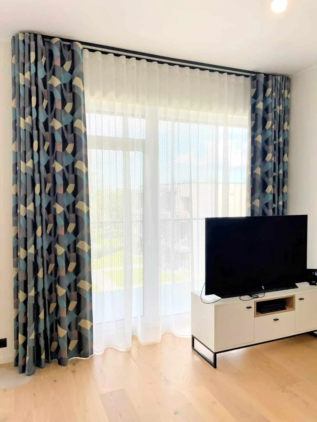 Tekstiilkardinad – tehtud tööd Valguskate